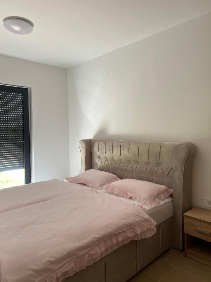 Modern Home Ula بروتونيغلا المظهر الخارجي الصورة