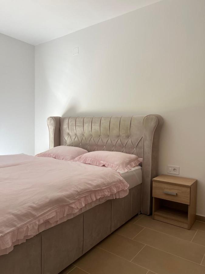 Modern Home Ula بروتونيغلا المظهر الخارجي الصورة
